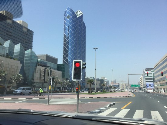 blue-is-the-hotel-and